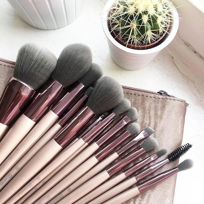 Bộ Cọ Trang Điểm Chuyên Nghiệp 15 Cây BH COSMETICS Lavish Elegance BHBO01.1